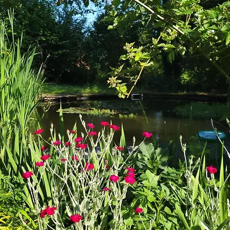 Relais De La Renaissance Saint-Michel-de-Montaigne